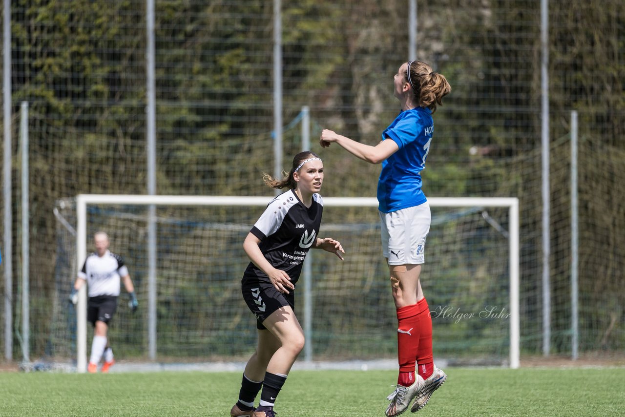 Bild 264 - wBJ SH-Pokalfinale  Holstein-Kiel - SV Viktoria : Ergebnis: 1:0